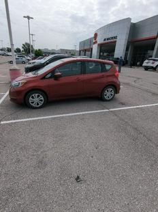 nissan versa note 2019 3N1CE2CPXKL360078 image nissan versa note 2019 3N1CE2CPXKL360078 image